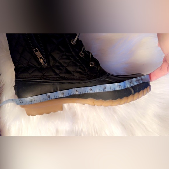 Nautica Snow/Rain Boots UNISEX WOMEN’S 8, Like New - Picture 6 of 8